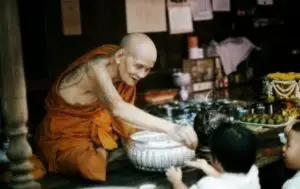 龍婆Doo (龍婆篤) Wat Sakae – 師父介紹