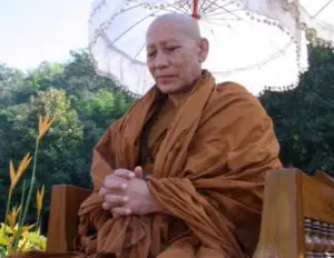 龍達瑪 Wat PhutthaPhromPanyo – 師父介紹