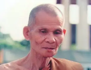 龍婆堪潘 (龍婆甘盤) Wat That Mahachai – 師父介紹