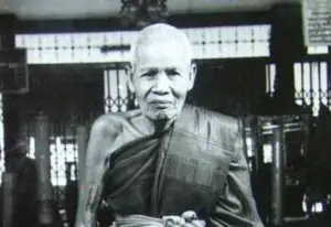 龍婆川 Wat Yan Sen – 師父介紹
