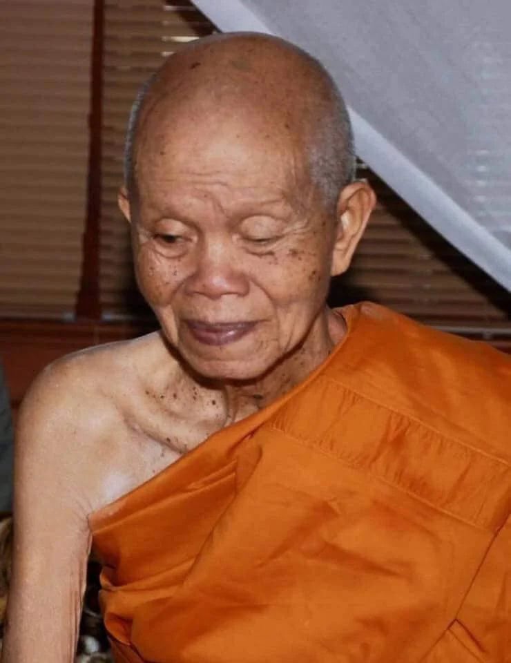 龍婆冠師父 90 歲壽誕慶典照片