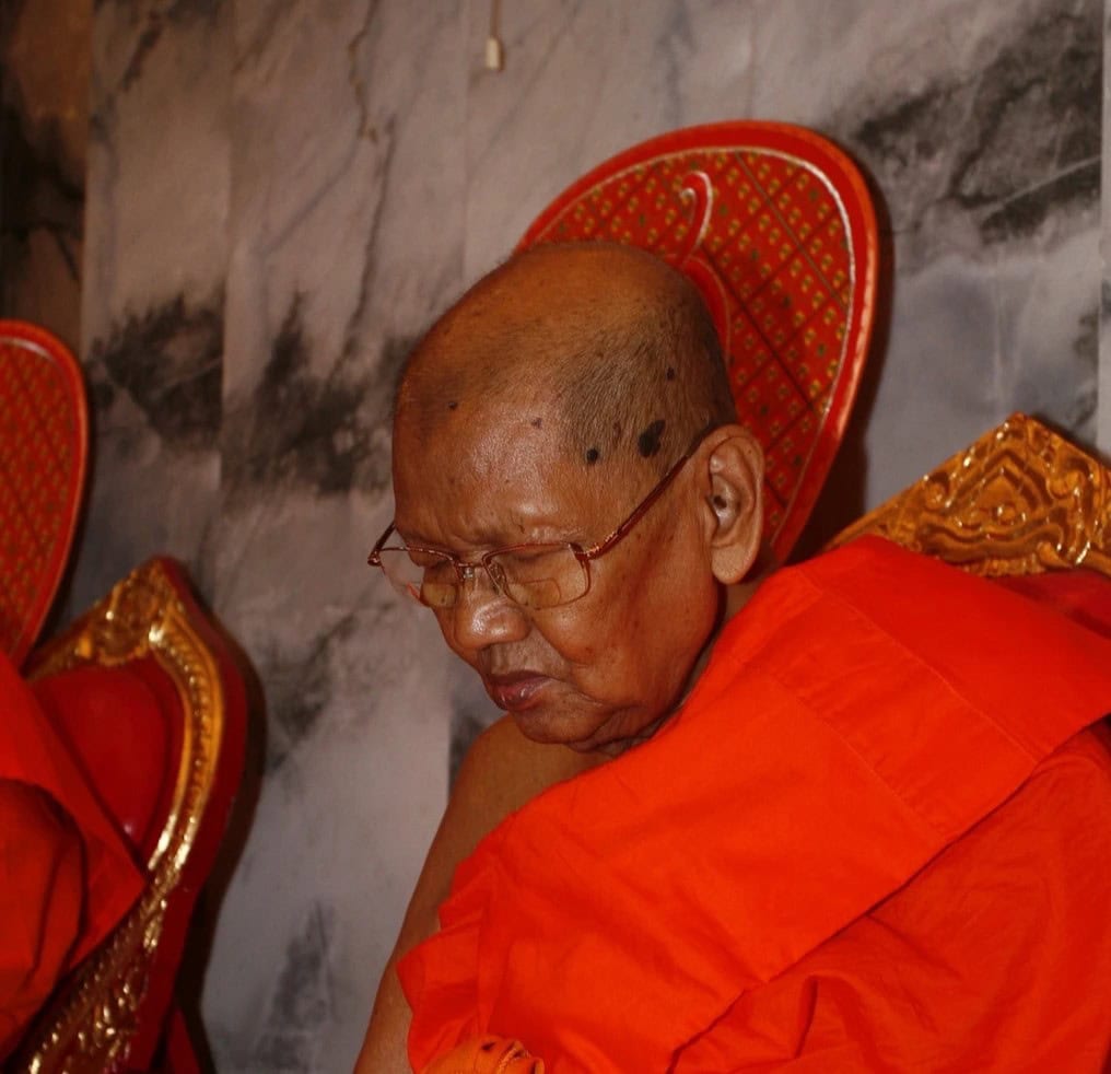 龍婆遮（Luang Phor Cher）– Wat Klang Bang Kaeo 師父介紹, 封面圖