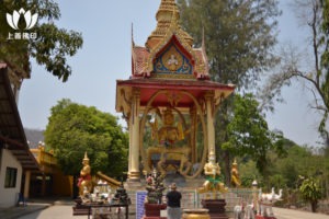 龍婆壯 Wat Boonyarit – 寺廟介紹