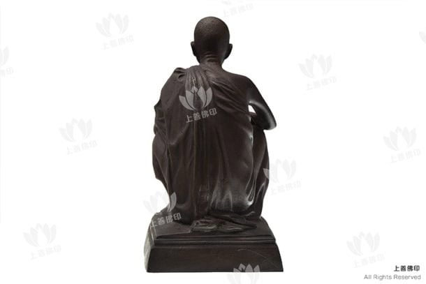 龍婆冠 - 2550 自身