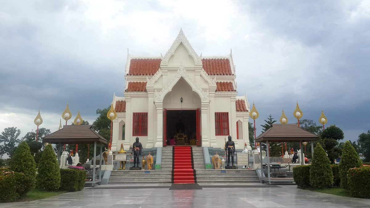拉差布拉納寺古建築