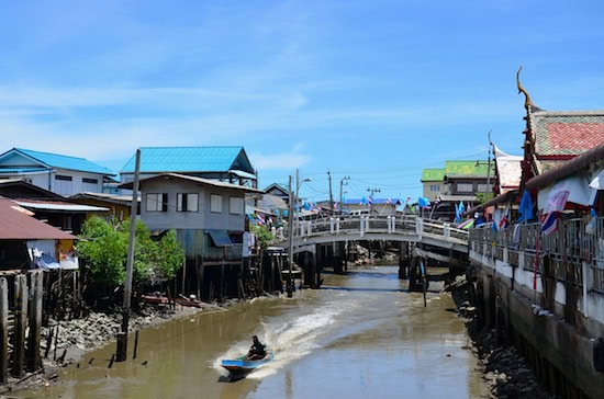 Samut Prakan Wat Khun Samut Chin海中寺廟