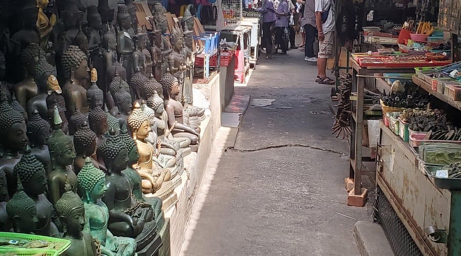 正統佛牌展示，含驗證卡與寺廟證明