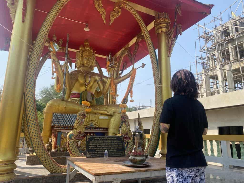 四面神像四面八臂與法器象徵圖