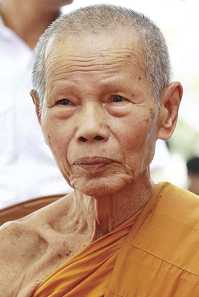 龍婆Bua自身近照