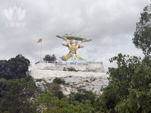 龍婆邦美 (龍婆Boonmi)  Wat Khao Samo Khon – 寺廟介紹