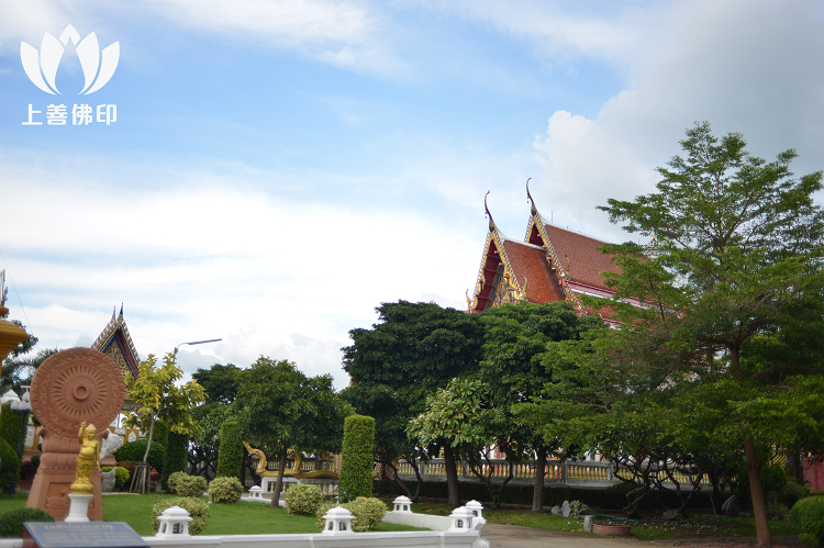 龍婆篇 Wat Kroen Ka Thin 寺廟外觀