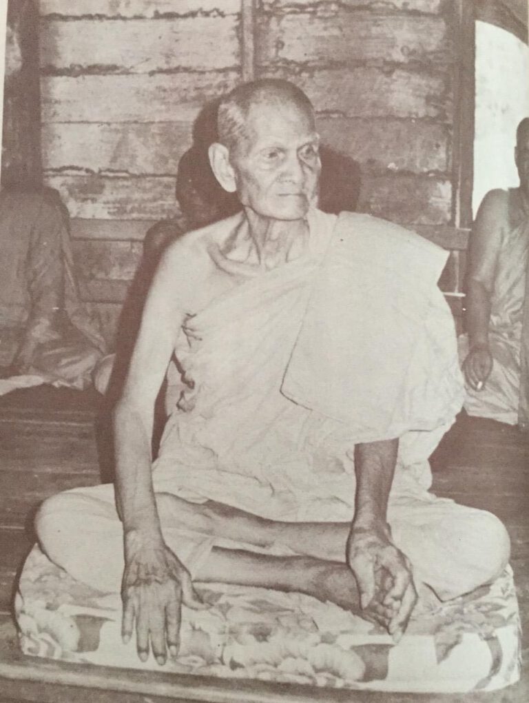 龍婆碰 Wat Chong Khae 師父介紹