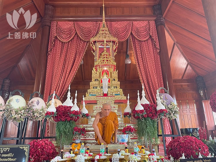 龍婆碰 Wat Pom Kaew - 寺廟師父完寂後的現況 (拍攝於2567)