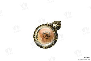 龍婆芭素 (阿贊巴素)  – 2562 攝心人緣符珠「納隆齋」