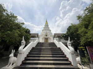 龍婆登 Wat Nong Pho – 寺廟介紹