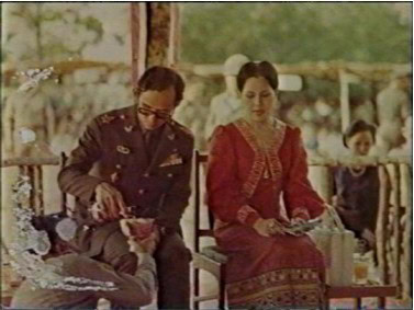 龍婆堪潘 接見九世王